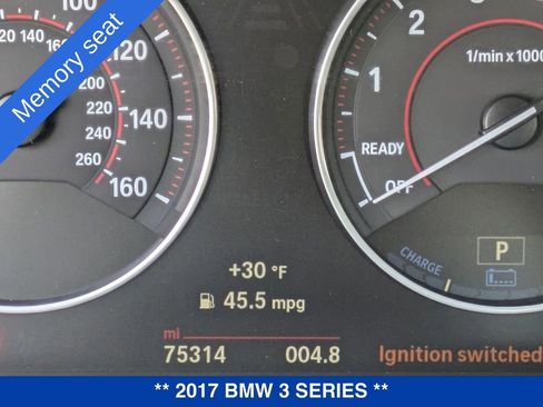 Used 2017 BMW 330e 330e iPerformance image 25