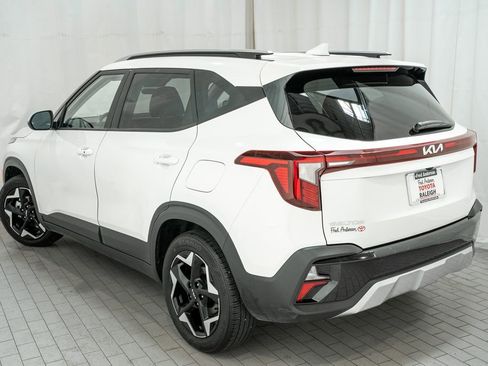 Used 2025 Kia Seltos S image 3