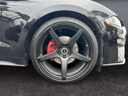 Used 2019 Ford Mustang Coupe w/ Black Accent Package RWD image 14