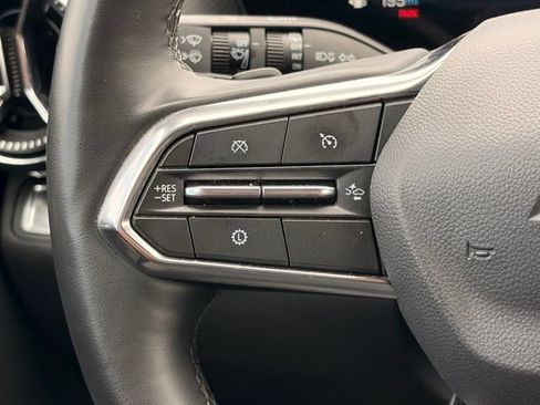 Used 2025 Chevrolet Equinox LT FWD image 18