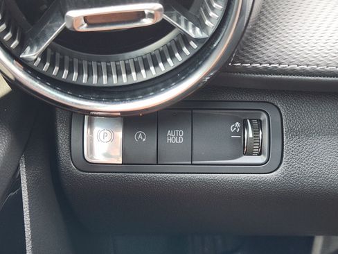 Used 2025 Chevrolet Equinox LT w/ Convenience Package II FWD image 22