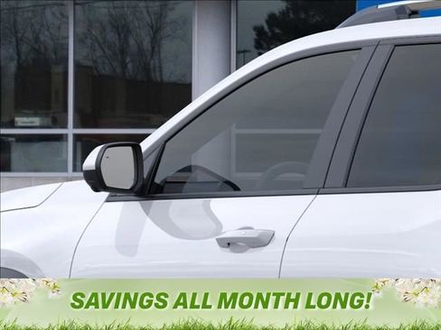 New 2026 Chevrolet Equinox LT image 12