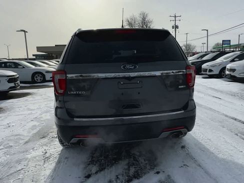 Used 2018 Ford Explorer Limited w/ Equipment Group 301A image 7