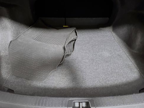Used 2025 Toyota Corolla LE FWD image 33