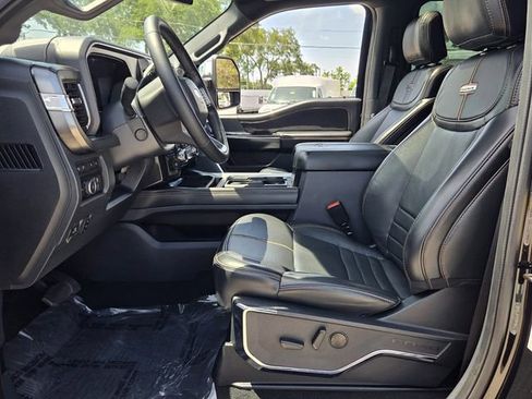 Used 2023 Ford F350 Platinum AWD/4WD image 13