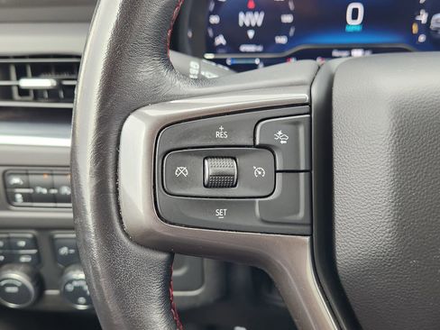 Used 2023 Chevrolet Suburban RST image 32