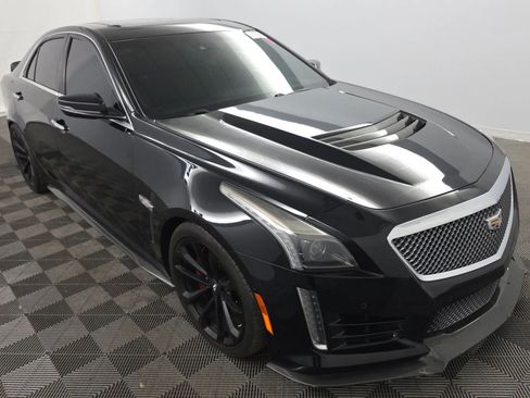 Used 2017 Cadillac CTS V w/ Luxury Package image 5