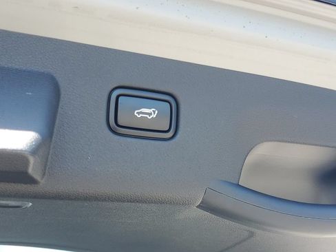 Used 2025 Kia Sportage SX FWD image 10
