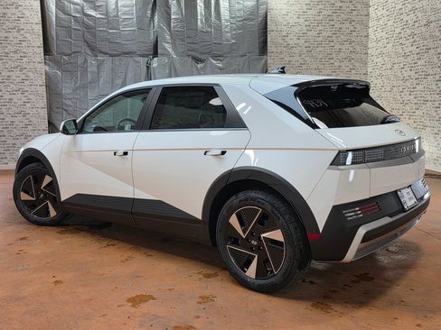 New 2026 Hyundai Ioniq 5 SEL image 6