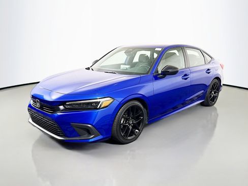 Used 2024 Honda Civic Sport image 4