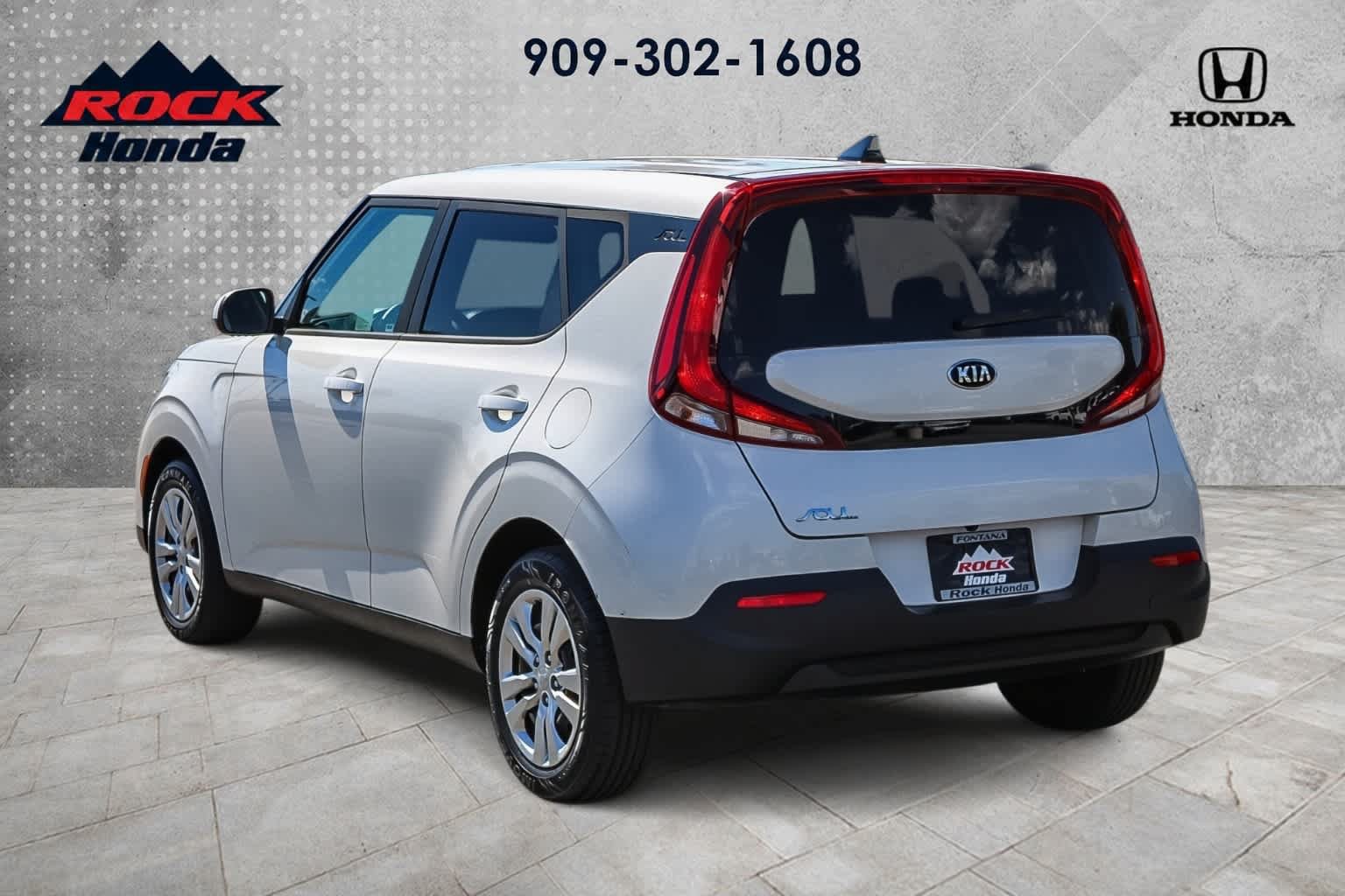 Used 2021 Kia Soul LX FWD image 6