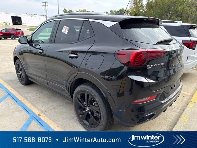 Used 2025 Buick Encore GX Sport Touring AWD/4WD image 8