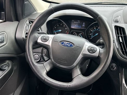 Used 2016 Ford Escape Titanium image 18