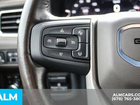 Used 2024 GMC Yukon Denali image 29