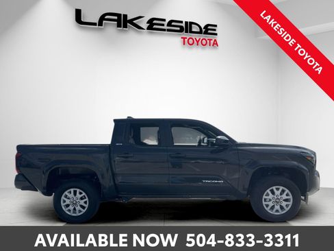 Certified 2026 Toyota Tacoma SR5 image 9