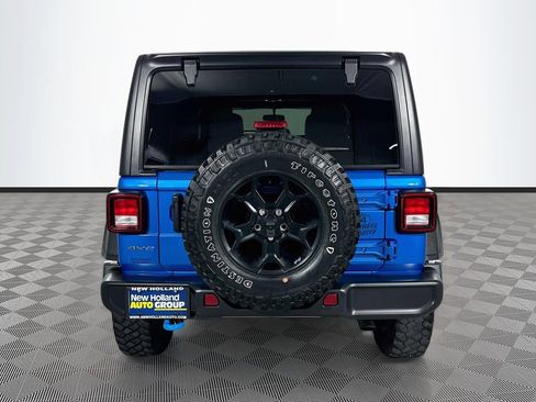 Used 2023 Jeep Wrangler Unlimited w/ Cold Weather Group AWD/4WD image 6