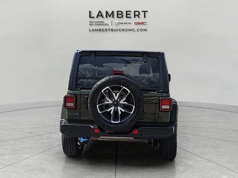 Used 2024 Jeep Wrangler Unlimited AWD/4WD image 8