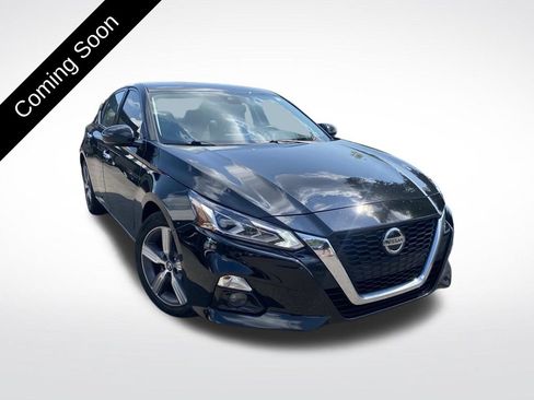Used 2020 Nissan Altima 2.5 SL FWD image 3