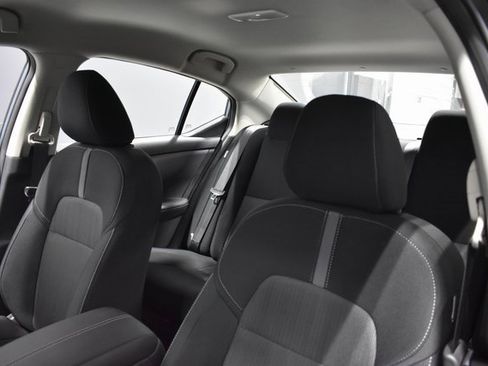 New 2025 Nissan Sentra SV image 16