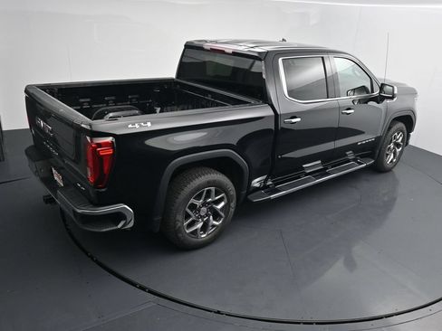 Used 2023 GMC Sierra 1500 SLT w/ SLT Premium Package AWD/4WD image 30