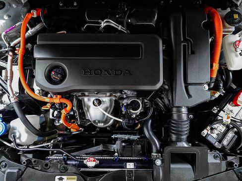 Certified 2025 Honda Accord Sport image 13