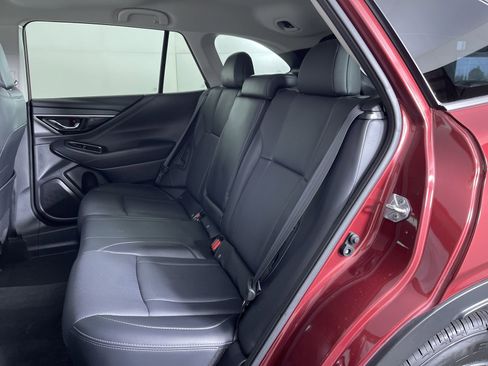 Used 2022 Subaru Outback Limited AWD/4WD image 22