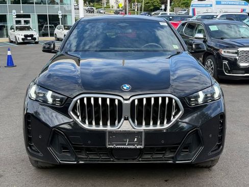 Used 2024 BMW X6 xDrive40i w/ Parking Assistance Package AWD/4WD image 2