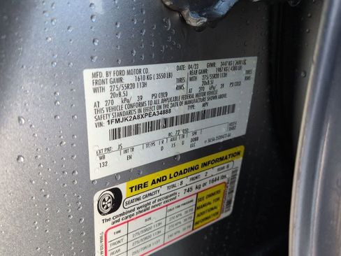 Used 2023 Ford Expedition Max Limited image 40