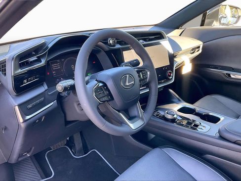 Used 2026 Lexus RZ 350e image 18