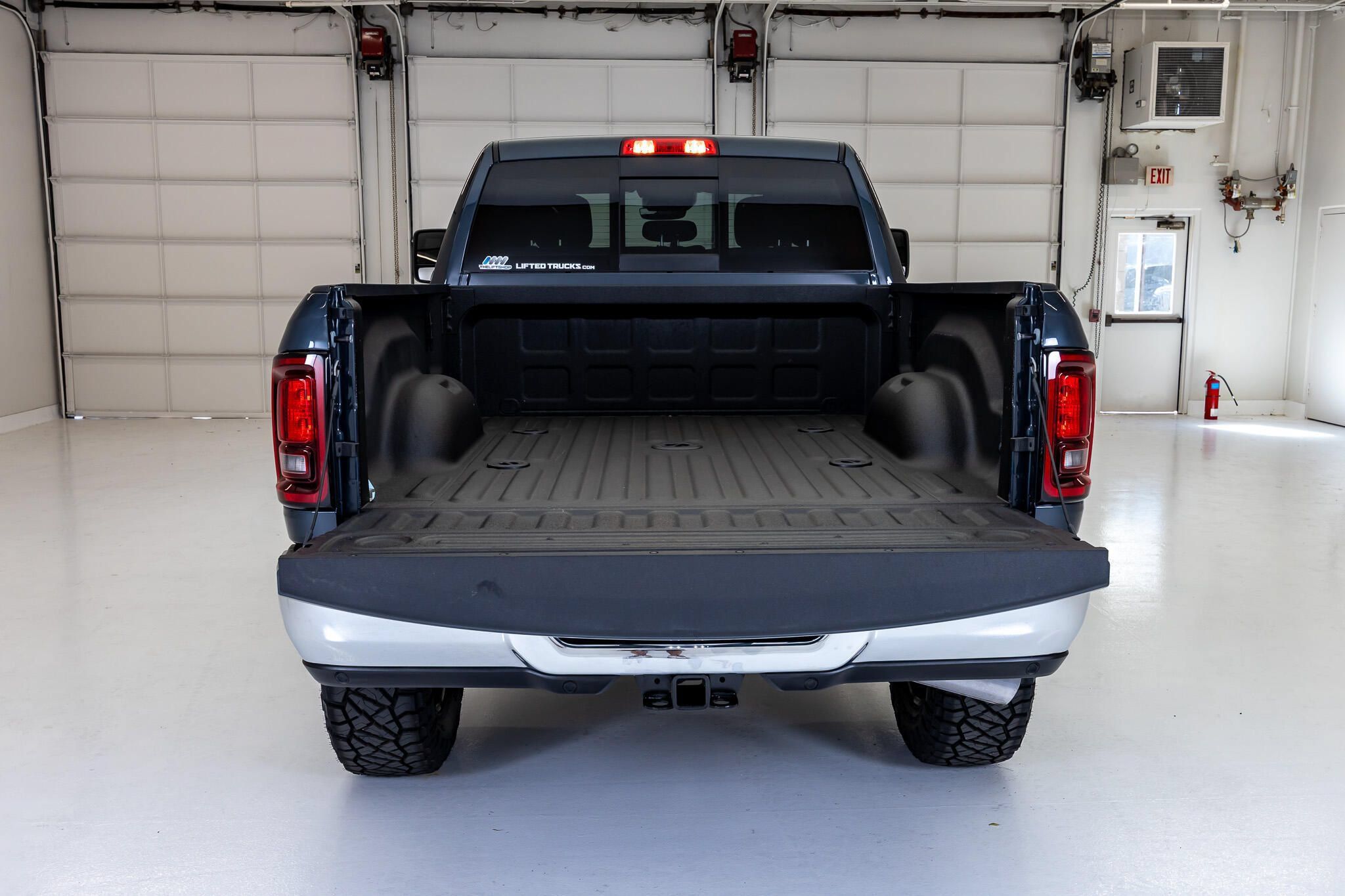 Used 2025 RAM 2500 Tradesman AWD/4WD image 9
