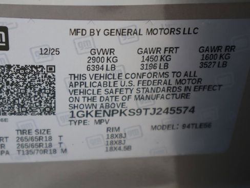 New 2026 GMC Acadia AT4 w/ Luxury Package AWD/4WD image 28