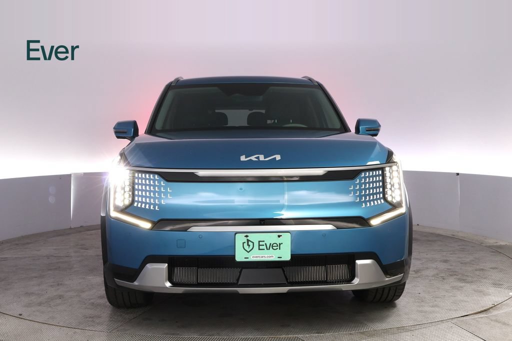 Used 2024 Kia EV9 Land AWD/4WD image 12