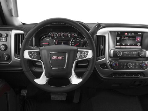 Used 2016 GMC Sierra 2500 SLE image 4