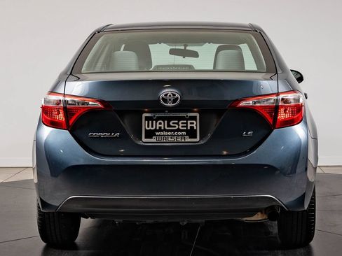 Used 2015 Toyota Corolla LE FWD image 7