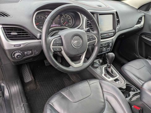 Used 2014 Jeep Cherokee Trailhawk w/ Comfort/Convenience Group image 2