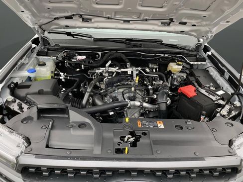 New 2025 Ford Ranger XLT w/ Equipment Group 301A High image 50