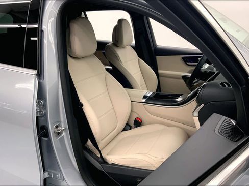 New 2026 Mercedes-Benz GLC 300 image 2