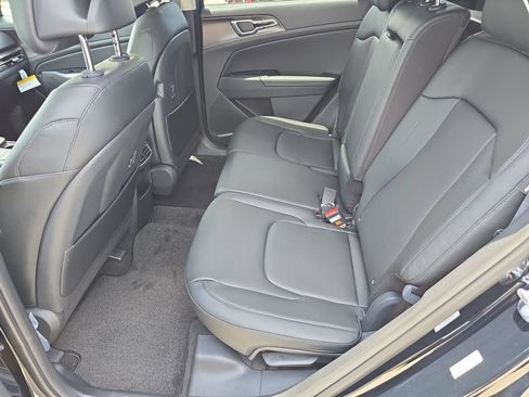 New 2026 Kia Sportage EX FWD image 17