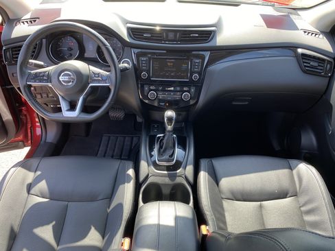Used 2022 Nissan Rogue Sport SL AWD/4WD image 18
