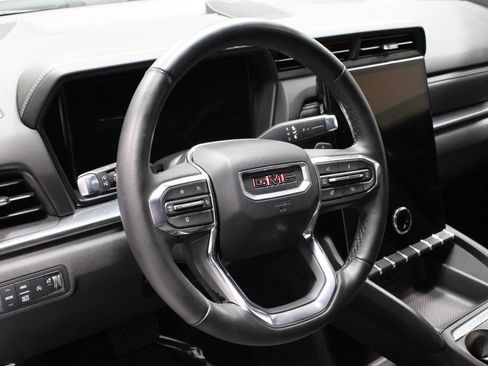 Used 2025 GMC Terrain Elevation AWD/4WD image 25