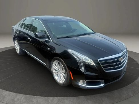 Used 2019 Cadillac XTS Luxury FWD image 5