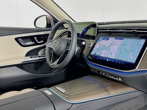 New 2026 Mercedes-Benz E 450 4MATIC Sedan image 15