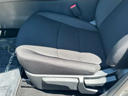 New 2025 Nissan Sentra S image 13