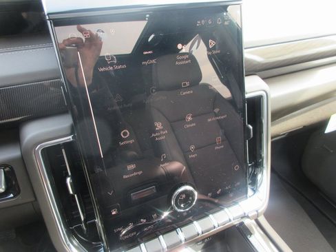 New 2026 GMC Yukon Elevation w/ Elevation Premium Package image 20