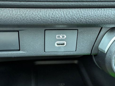 New 2026 Toyota Grand Highlander Platinum image 25