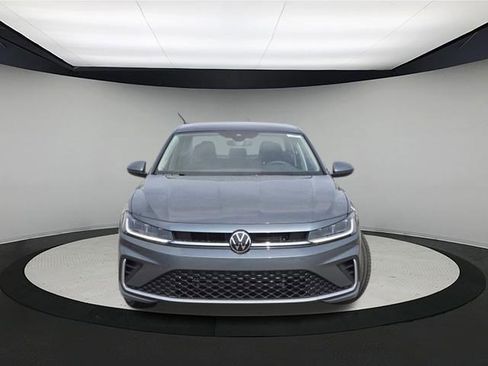 New 2026 Volkswagen Jetta SE FWD image 2