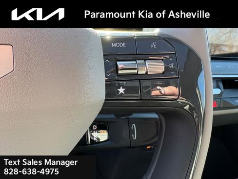 New 2026 Kia EV9 Wind image 13