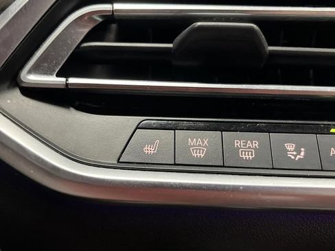 Used 2019 BMW X5 xDrive40i w/ Premium Package 2 image 8