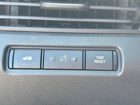 Used 2019 Nissan Altima 2.5 S FWD image 19