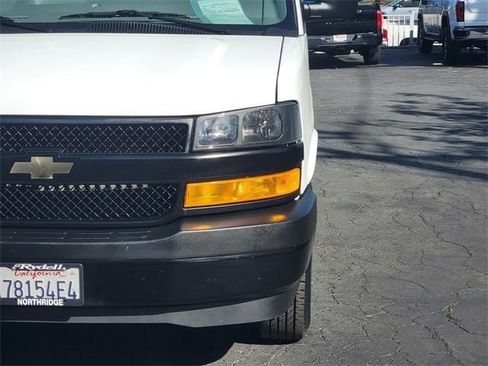 Certified 2025 Chevrolet Express 2500 Extended w/ Driver Convenience Package image 3
